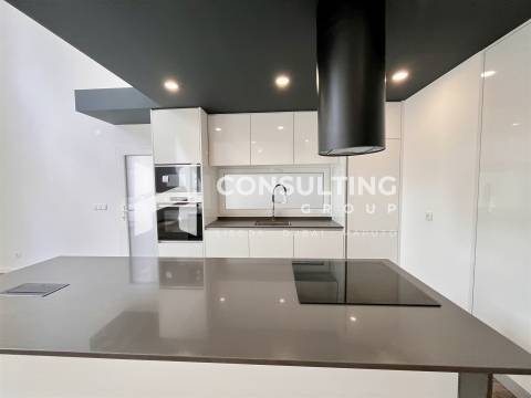 Moradia T3 Venda em Sesimbra (Castelo),Sesimbra