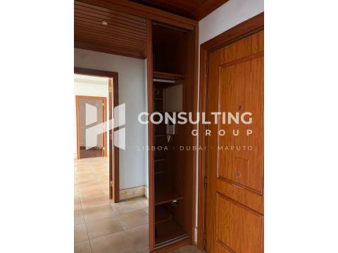 Apartamento T2 Venda em Carcavelos e Parede,Cascais