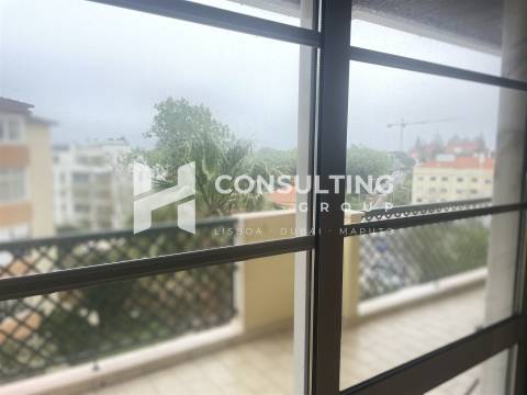 Apartamento T2 Venda em Carcavelos e Parede,Cascais