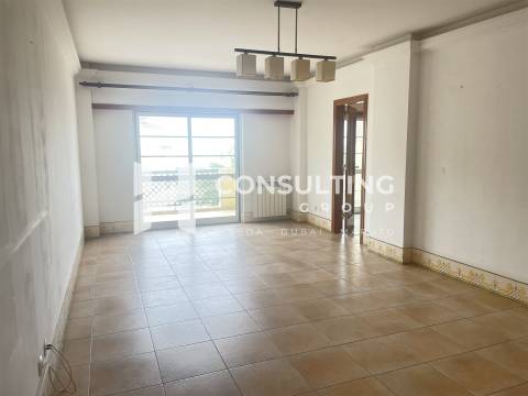 Apartamento T2 Venda em Carcavelos e Parede,Cascais