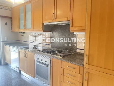 Apartamento T2 Venda em Carcavelos e Parede,Cascais