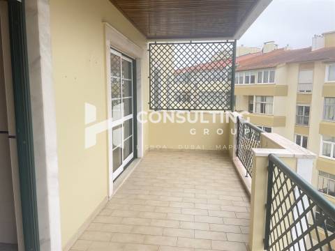 Apartamento T2 Venda em Carcavelos e Parede,Cascais