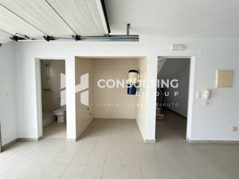 Moradia T5 Venda em Laranjeiro e Feijó,Almada