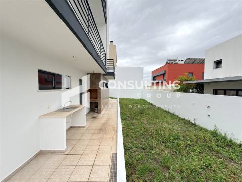 Moradia T5 Venda em Laranjeiro e Feijó,Almada