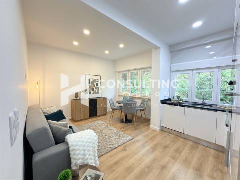Apartamento T2 Venda em Benfica,Lisboa