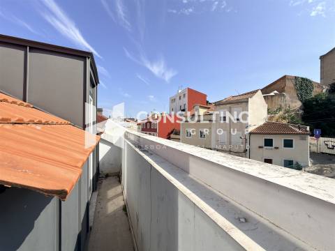 Apartamento T2 Venda em São Vicente,Lisboa