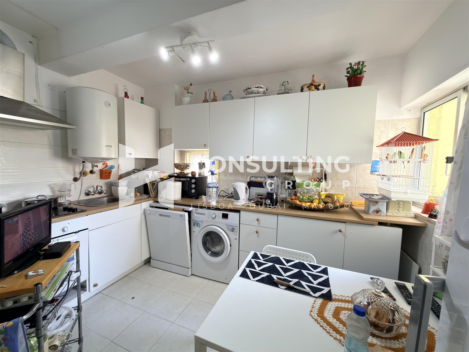 Apartamento T2 Venda em Caparica e Trafaria,Almada