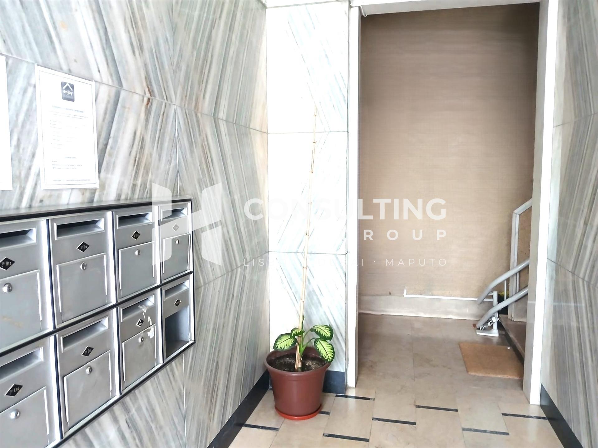 Apartamento T3 Venda em Odivelas,Odivelas