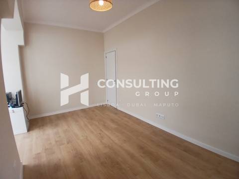 Apartamento T3 Venda em Odivelas,Odivelas