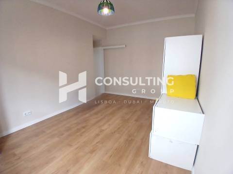 Apartamento T3 Venda em Odivelas,Odivelas