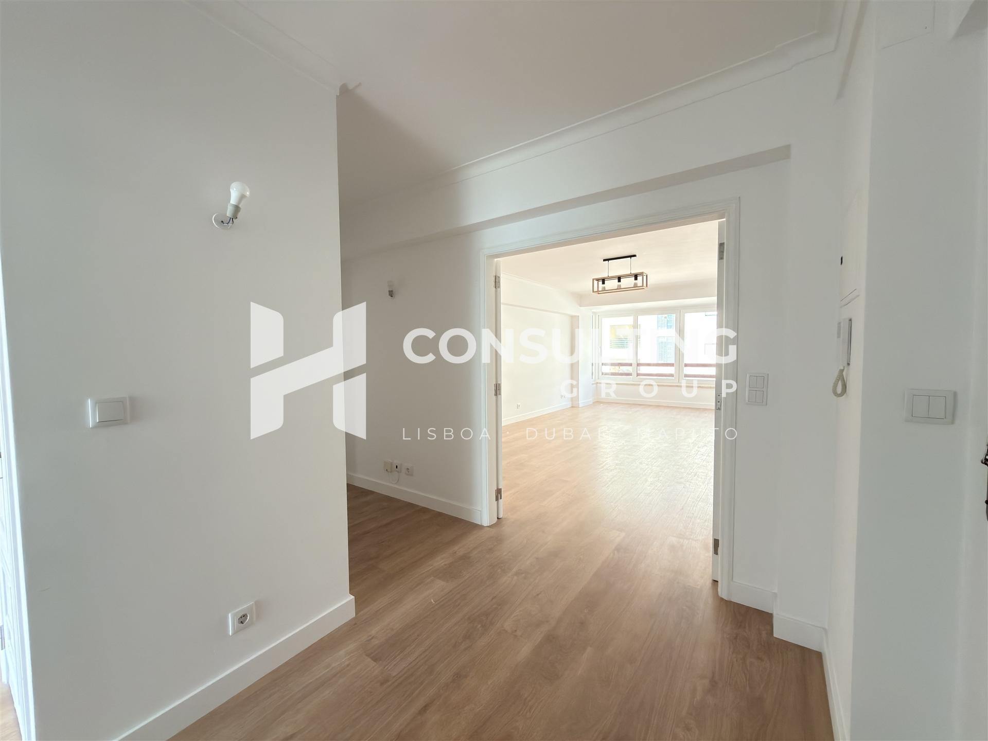Apartamento T3 Venda em São Domingos de Benfica,Lisboa