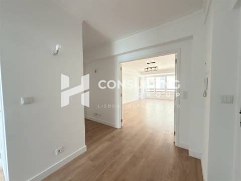 Apartamento T3 Venda em São Domingos de Benfica,Lisboa