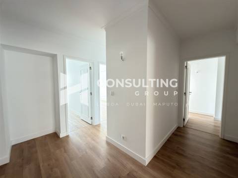 Apartamento T3 Venda em São Domingos de Benfica,Lisboa