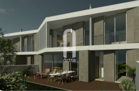 Moradia Geminada T4 Venda em Glória e Vera Cruz,Aveiro