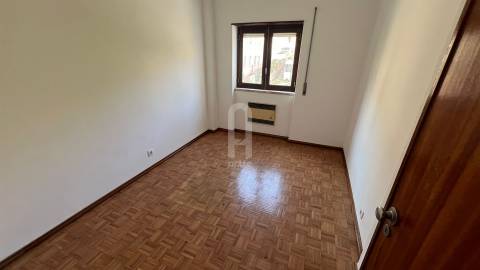 Prédio no Centro de Almada