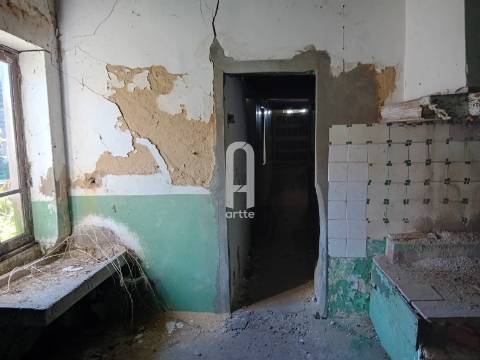 Moradia para Restaurar T3 Venda em Esgueira,Aveiro