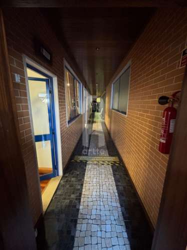 Amplo Escritório,  Arrendar, Quinta das Rebelas