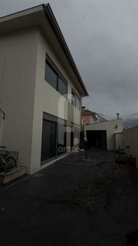 Moradia T4 Isolada em Azurva