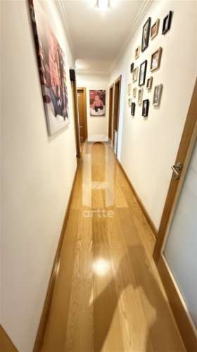 Apartamento T4 de luxo em Oliveira de Azemeis