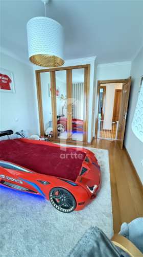 Apartamento T4 de luxo em Oliveira de Azemeis