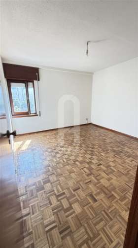 OPORTUNIDADE UNICA, APARTAMENTO T3 EM SILVALDE - ESPINHO