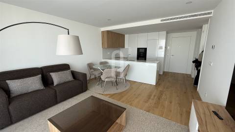 &#127969; Apartamento T1 Novo para Arrendamento em Aveiro