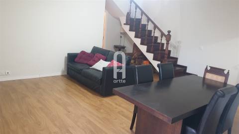 Apartamento T2+2 DUPLEX Arrendamento em Aradas,Aveiro