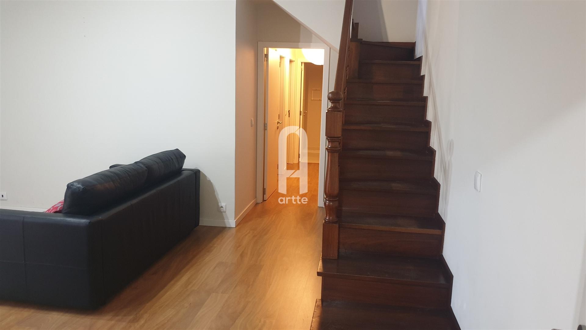 Apartamento T2+2 DUPLEX Arrendamento em Aradas,Aveiro