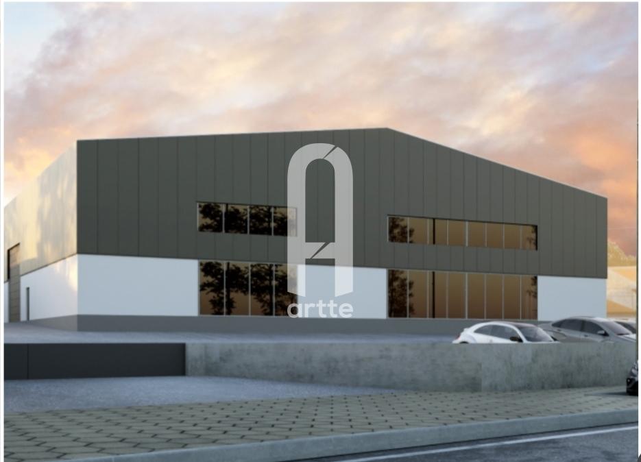 Armazém em Aveiro, Zona Industrial de Taboeira