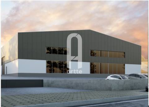 Armazém em Aveiro, Zona Industrial de Taboeira
