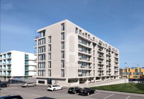 Apartamento T4 em Aveiro