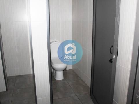 Loja  Arrendamento em Caldas de Vizela (São Miguel e São João),Vizela