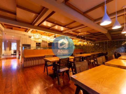 Restaurante  Trespasse em Oliveira, São Paio e São Sebastião,Guimarães