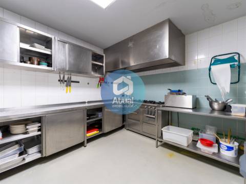 Restaurante  Trespasse em Oliveira, São Paio e São Sebastião,Guimarães