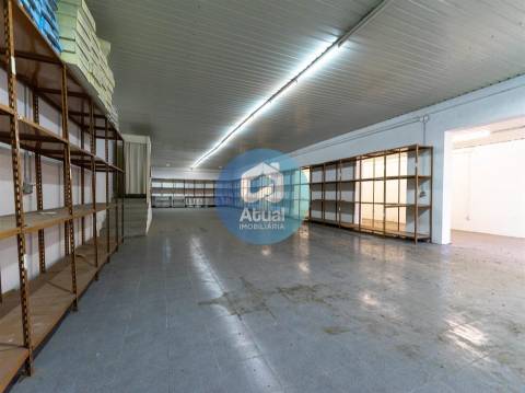 Armazém  Arrendamento em Moreira de Cónegos,Guimarães