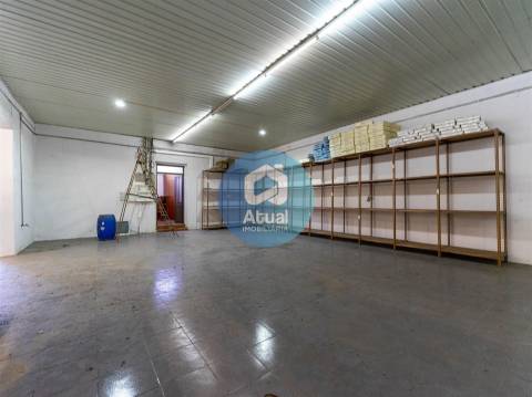 Armazém  Arrendamento em Moreira de Cónegos,Guimarães