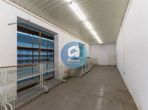 Armazém  Arrendamento em Moreira de Cónegos,Guimarães