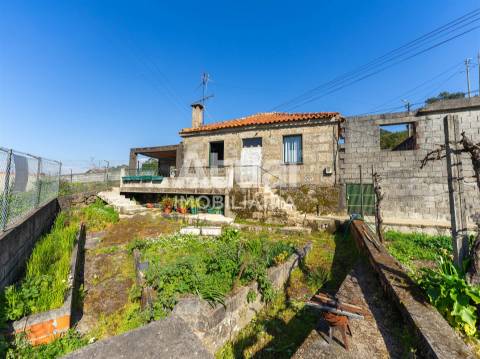 Moradia Isolada T3 Venda em Vilarinho,Santo Tirso