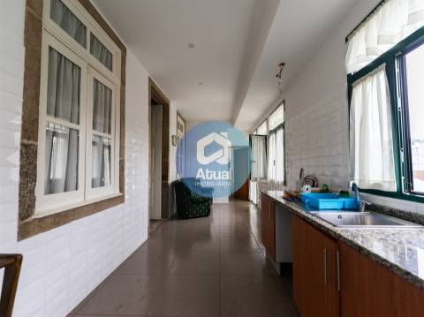 Apartamento T6 Venda em Caldelas,Guimarães