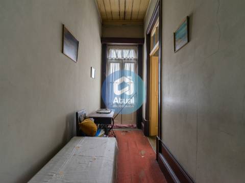 Apartamento T6 Venda em Caldelas,Guimarães