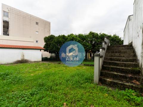 Apartamento T6 Venda em Caldelas,Guimarães