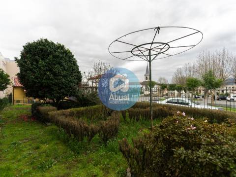 Apartamento T6 Venda em Caldelas,Guimarães