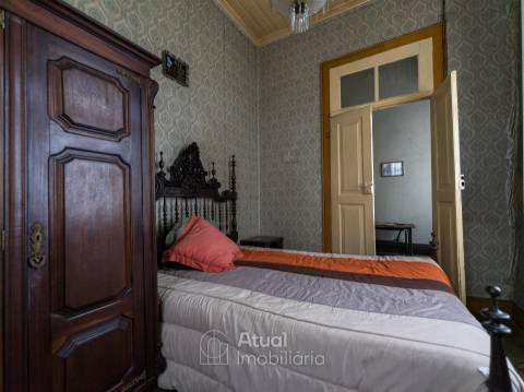 Prédio T6 Venda em Caldelas,Guimarães