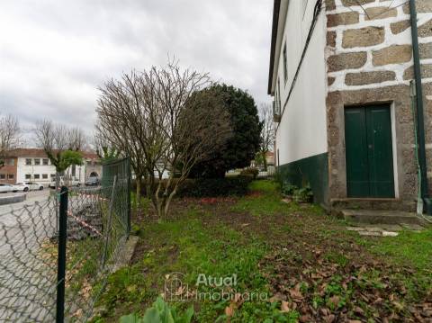 Prédio T6 Venda em Caldelas,Guimarães