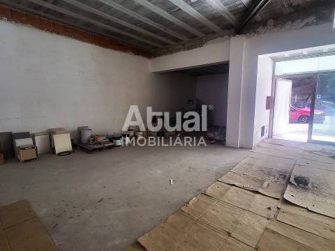 Loja  Venda em Caldas de Vizela (São Miguel e São João),Vizela