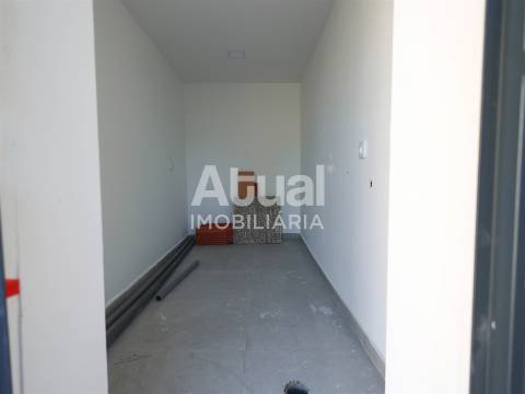 Andar Moradia T2+1 Venda em Caldas de Vizela (São Miguel e São João),Vizela