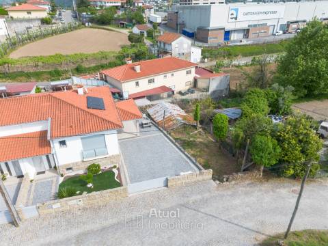 Moradia para Restaurar T2 Venda em Tagilde e Vizela (São Paio),Vizela