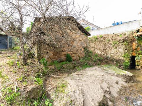Moradia para Restaurar T2 Venda em Tagilde e Vizela (São Paio),Vizela