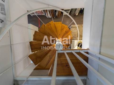 Loja  Trespasse em Oliveira, São Paio e São Sebastião,Guimarães