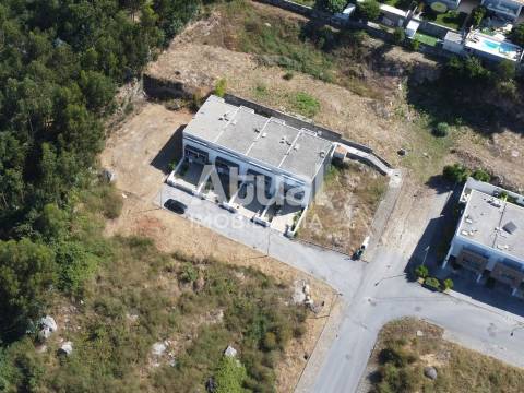 Lote de Terreno  Venda em Infias,Vizela